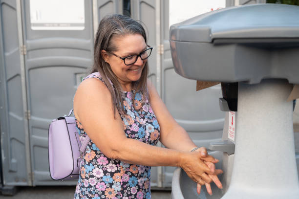 Portable Toilet Options We Offer in Springville, IA